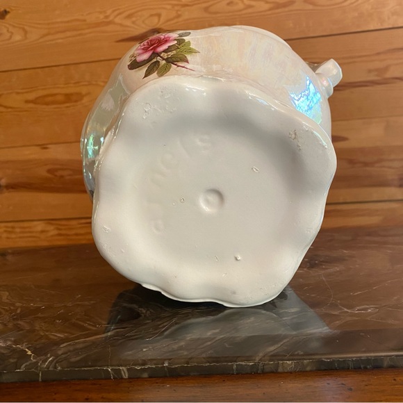 Vintage Arnel’s Oval Bowl & Water Pitcher - Picture 10 of 16